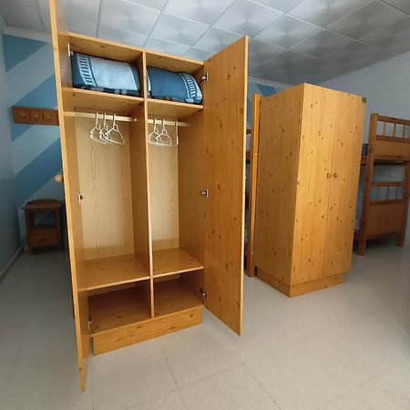 Albergue Las Moreras Монестеріо Екстер'єр фото