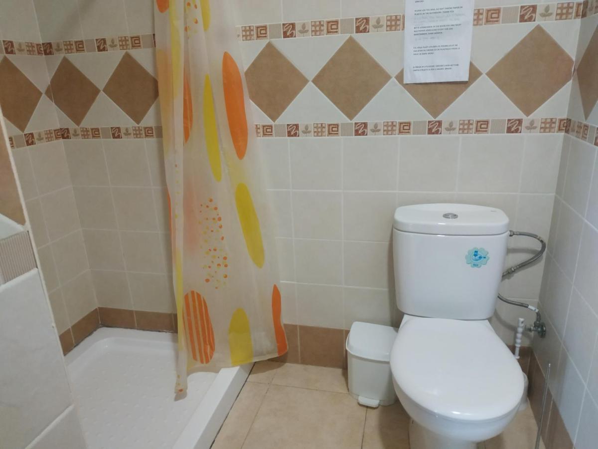 Albergue Las Moreras Монестеріо Екстер'єр фото
