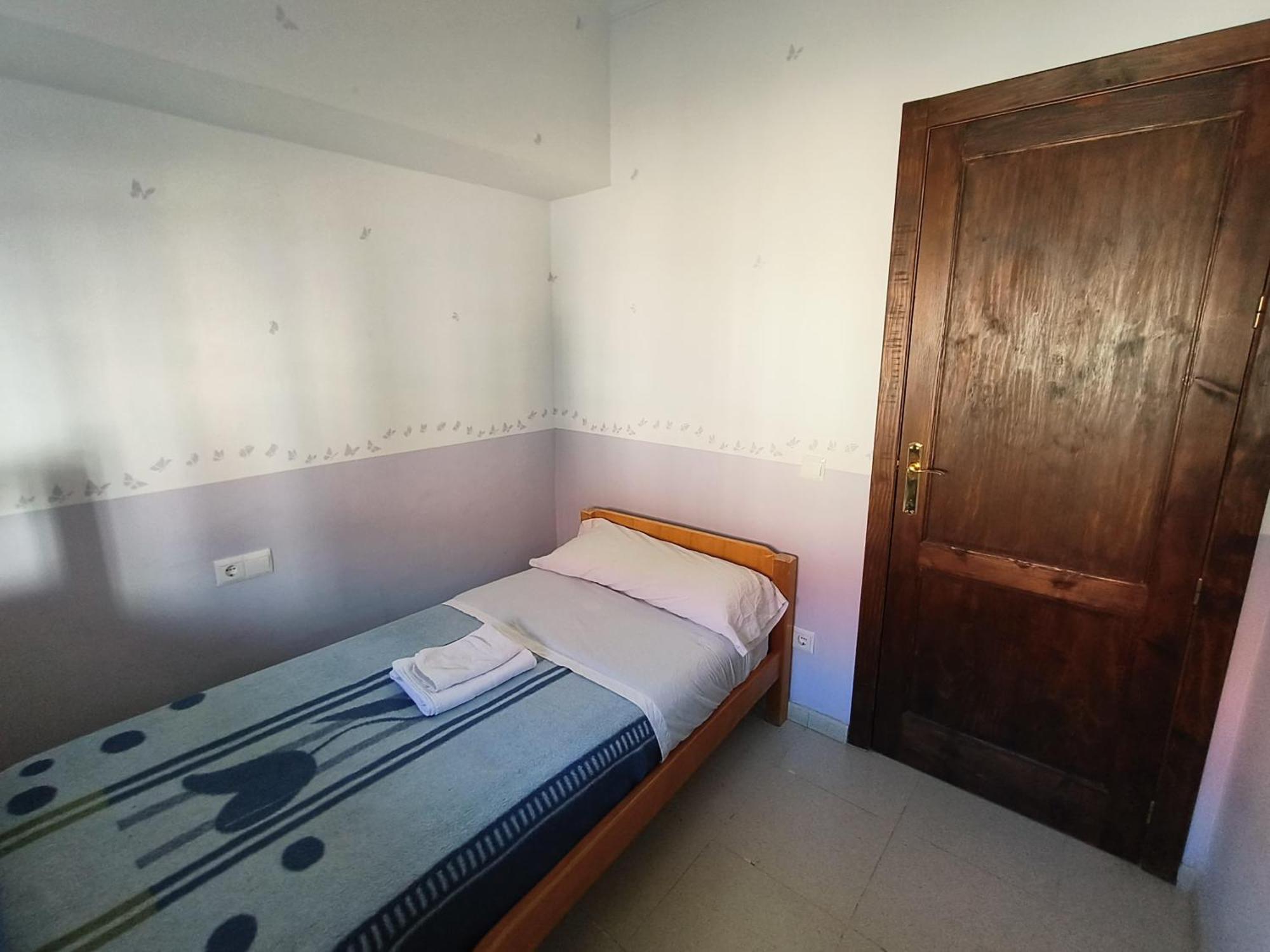 Albergue Las Moreras Монестеріо Екстер'єр фото