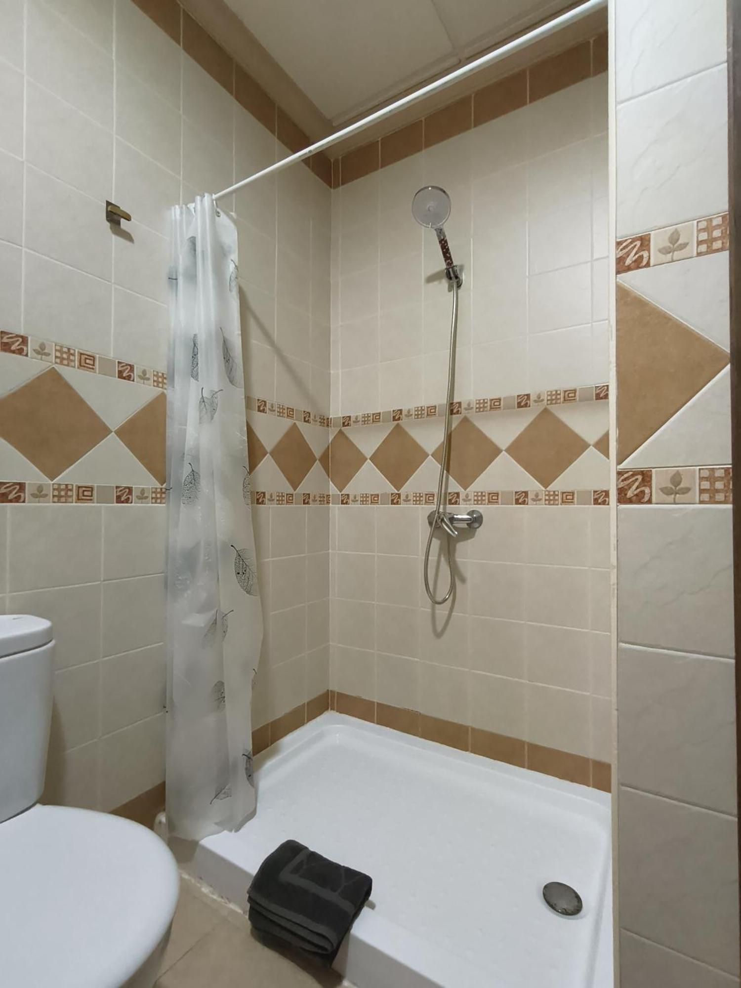 Albergue Las Moreras Монестеріо Екстер'єр фото
